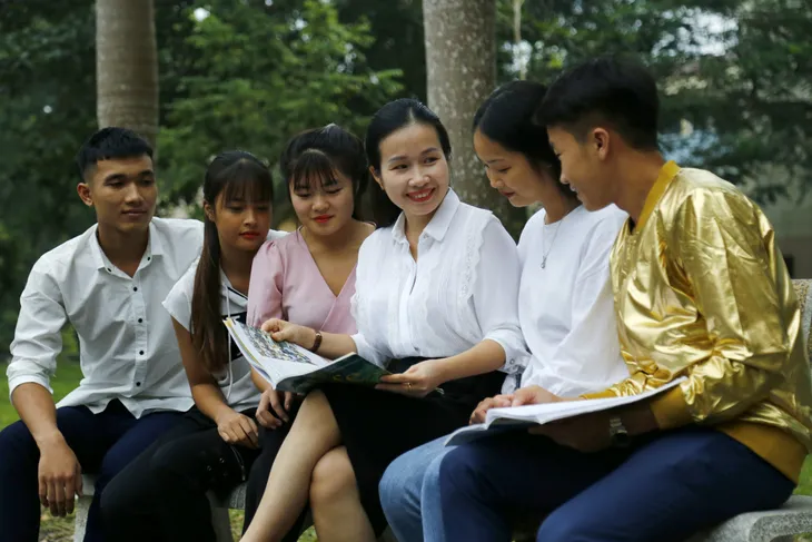 Cô giáo người Tày đam mê nghiên cứu khoa học - Ảnh 2. Cô giáo người Tày đam mê nghiên cứu khoa học - Ảnh 2.
