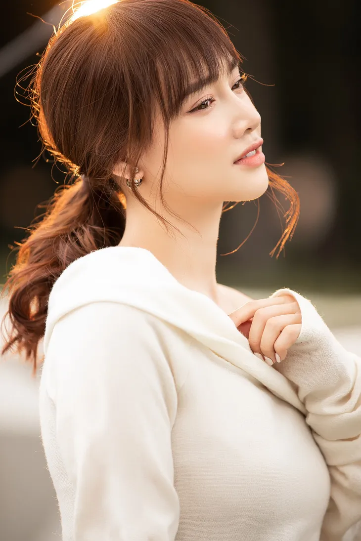Nhã Phương khoe vẻ đẹp thanh xuân “mòn con mắt” trong bộ ảnh mới - Ảnh 11. Nhã Phương khoe vẻ đẹp thanh xuân “mòn con mắt” trong bộ ảnh mới - Ảnh 11.