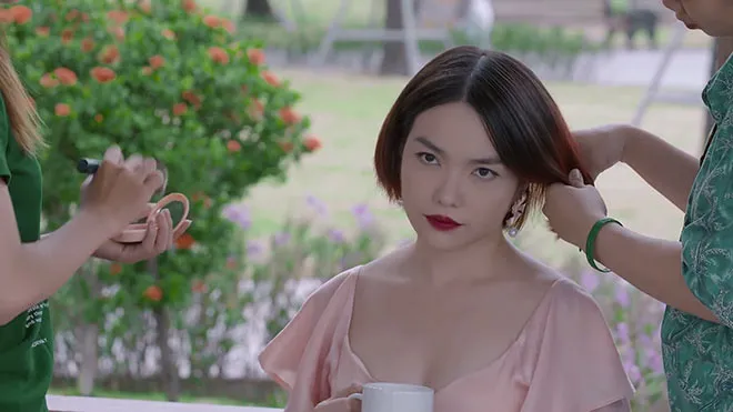 Điểm mặt dàn diễn viên hot của Tiệm ăn dì ghẻ - Ảnh 6. Điểm mặt dàn diễn viên hot của Tiệm ăn dì ghẻ - Ảnh 6.