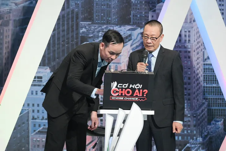 Cơ hội cho ai: 39 tuổi đi ứng tuyển với 60 triệu đồng/tháng, ứng viên trắng tay ra về - Ảnh 2. Cơ hội cho ai: 39 tuổi đi ứng tuyển với 60 triệu đồng/tháng, ứng viên trắng tay ra về - Ảnh 2.