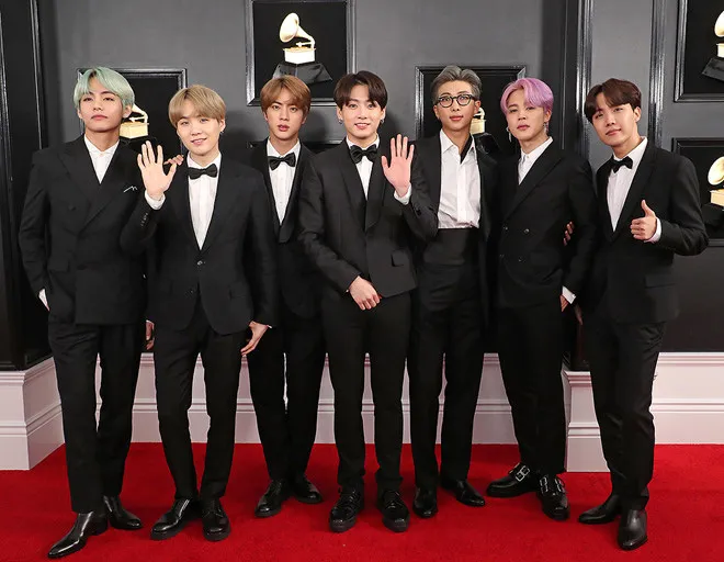 Đề cử Grammy 2020: Halsey phẫn nộ vì BTS “trắng tay” - Ảnh 2. Đề cử Grammy 2020: Halsey phẫn nộ vì BTS “trắng tay” - Ảnh 2.