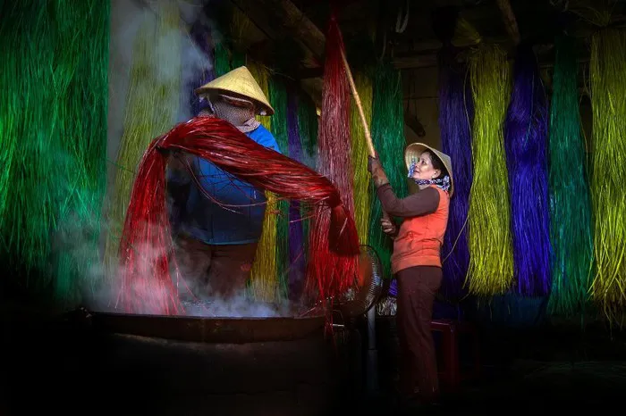 Bước chân đại ngàn giành giải đặc biệt tại Vietnam Heritage Photo Awards 2019 - Ảnh 3. Bước chân đại ngàn giành giải đặc biệt tại Vietnam Heritage Photo Awards 2019 - Ảnh 3.