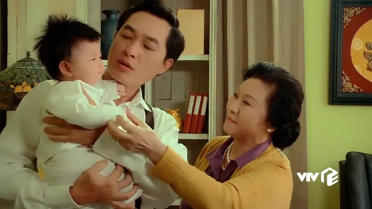 Nước mắt loài cỏ dại - Tập 3: Vốn là tiểu thư xinh đẹp, Ngọc vẫn chịu tủi nhục khi làm dâu nhà giàu - Ảnh 12. Nước mắt loài cỏ dại - Tập 3: Vốn là tiểu thư xinh đẹp, Ngọc vẫn chịu tủi nhục khi làm dâu nhà giàu - Ảnh 12.