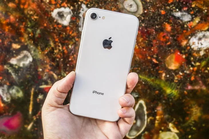 Chú ý: iPhone SE 2 ra mắt vào tháng 3/2020, giá chỉ hơn 9 triệu đồng! - Ảnh 1. Chú ý: iPhone SE 2 ra mắt vào tháng 3/2020, giá chỉ hơn 9 triệu đồng! - Ảnh 1.