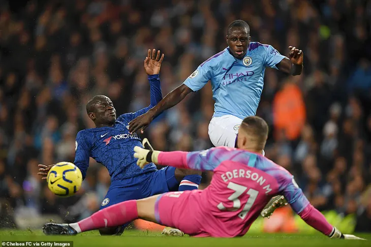 Man City 2-1 Chelsea: Nhà vô địch trở lại cuộc đua - Ảnh 1. Man City 2-1 Chelsea: Nhà vô địch trở lại cuộc đua - Ảnh 1.