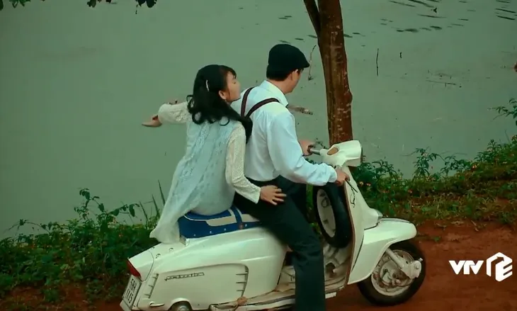 Nước mắt loài cỏ dại - Tập 4: Hé lộ quá khứ Phương (Mỹ Uyên) từng mê mệt anh trai chồng - Ảnh 2. Nước mắt loài cỏ dại - Tập 4: Hé lộ quá khứ Phương (Mỹ Uyên) từng mê mệt anh trai chồng - Ảnh 2.