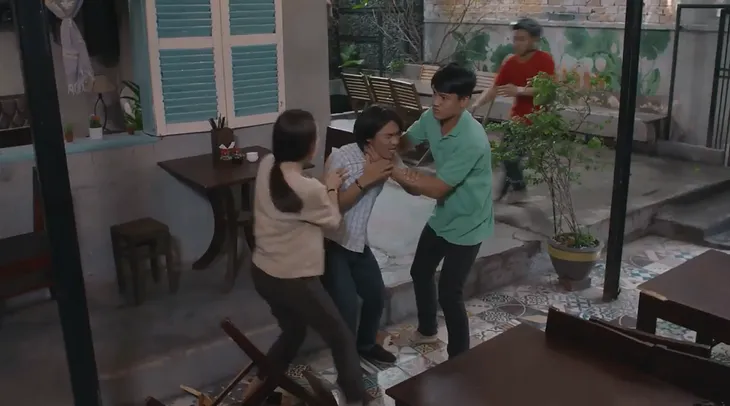 Tiệm ăn dì ghẻ - Tập 4: Điển trai và giàu có, Thắng (Huỳnh Anh) sẽ là người mang lại hạnh phúc cho Ngọc (Dương Cẩm Lynh)? - Ảnh 6. Tiệm ăn dì ghẻ - Tập 4: Điển trai và giàu có, Thắng (Huỳnh Anh) sẽ là người mang lại hạnh phúc cho Ngọc (Dương Cẩm Lynh)? - Ảnh 6.