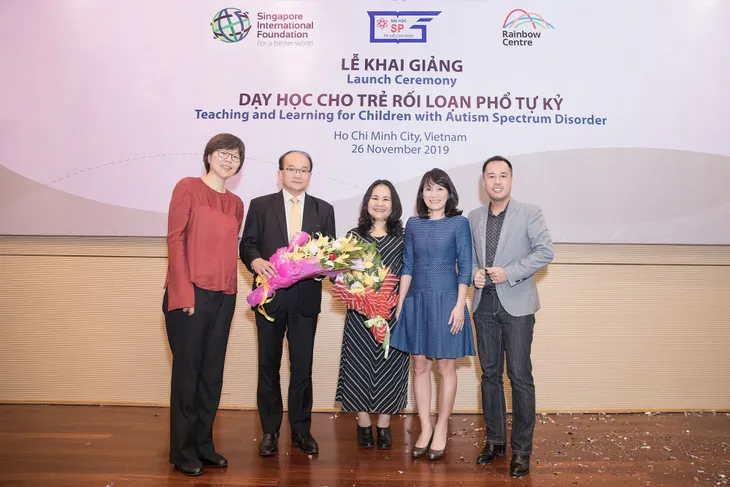 Singapore và Việt Nam hợp tác tăng cường chất lượng chương trình Giáo dục đặc biệt dành cho trẻ rối loạn phổ tự kỷ - Ảnh 1. Singapore và Việt Nam hợp tác tăng cường chất lượng chương trình Giáo dục đặc biệt dành cho trẻ rối loạn phổ tự kỷ - Ảnh 1.