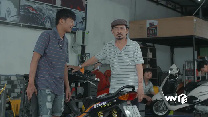 Tiệm ăn dì ghẻ - Tập 4: Điển trai và giàu có, Thắng (Huỳnh Anh) sẽ là người mang lại hạnh phúc cho Ngọc (Dương Cẩm Lynh)? - Ảnh 1. Tiệm ăn dì ghẻ - Tập 4: Điển trai và giàu có, Thắng (Huỳnh Anh) sẽ là người mang lại hạnh phúc cho Ngọc (Dương Cẩm Lynh)? - Ảnh 1.