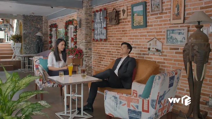 Tiệm ăn dì ghẻ - Tập 4: Điển trai và giàu có, Thắng (Huỳnh Anh) sẽ là người mang lại hạnh phúc cho Ngọc (Dương Cẩm Lynh)? - Ảnh 8. Tiệm ăn dì ghẻ - Tập 4: Điển trai và giàu có, Thắng (Huỳnh Anh) sẽ là người mang lại hạnh phúc cho Ngọc (Dương Cẩm Lynh)? - Ảnh 8.