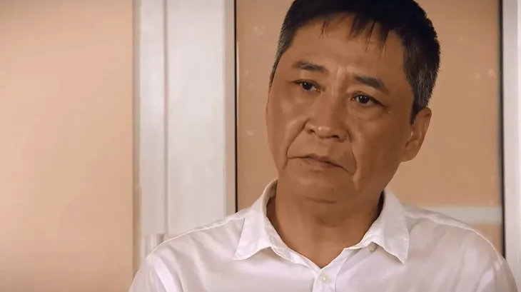 Sinh tử - Tập 17: Chủ tịch tỉnh được cảnh báo đang đẩy con trai vào chỗ chết - Ảnh 1. Sinh tử - Tập 17: Chủ tịch tỉnh được cảnh báo đang đẩy con trai vào chỗ chết - Ảnh 1.