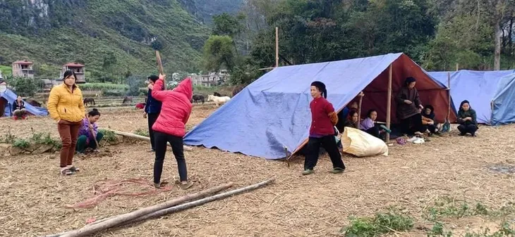 Cao Bằng: Người dân lo lắng vì lại xảy ra động đất lần 2 trong ngày 28/11 - Ảnh 2. Cao Bằng: Người dân lo lắng vì lại xảy ra động đất lần 2 trong ngày 28/11 - Ảnh 2.