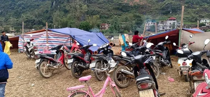 Cao Bằng: Người dân lo lắng vì lại xảy ra động đất lần 2 trong ngày 28/11 - Ảnh 1. Cao Bằng: Người dân lo lắng vì lại xảy ra động đất lần 2 trong ngày 28/11 - Ảnh 1.