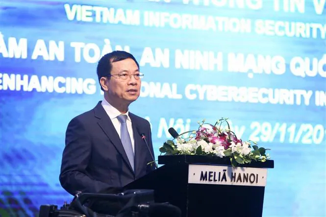 Bộ trưởng Nguyễn Mạnh Hùng: Bảo đảm an toàn thông tin mạng đồng nghĩa với xây đắp cho tương lai thịnh vượng của đất nước - Ảnh 1. Bộ trưởng Nguyễn Mạnh Hùng: Bảo đảm an toàn thông tin mạng đồng nghĩa với xây đắp cho tương lai thịnh vượng của đất nước - Ảnh 1.
