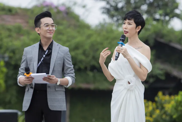 Tuần lễ Thời trang Trẻ em Việt Nam: Tình mẫu tử lên ngôi - Ảnh 1. Tuần lễ Thời trang Trẻ em Việt Nam: Tình mẫu tử lên ngôi - Ảnh 1.