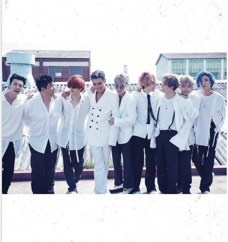 Super Junior kỷ niệm 14 năm ra mắt - Ảnh 1. Super Junior kỷ niệm 14 năm ra mắt - Ảnh 1.