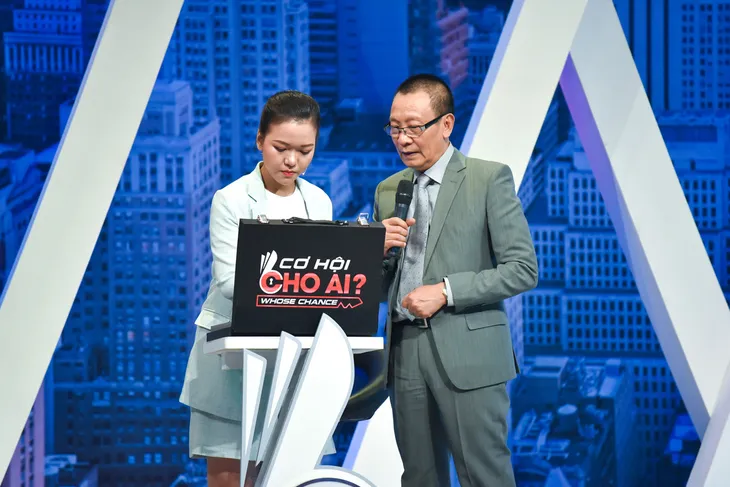 Cơ hội cho ai: Dùng chiêu “san bằng tất cả khi trả lương, sếp Nam Tiến nhận ngay ứng viên đến từ RMIT - Ảnh 2. Cơ hội cho ai: Dùng chiêu “san bằng tất cả khi trả lương, sếp Nam Tiến nhận ngay ứng viên đến từ RMIT - Ảnh 2.