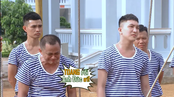 Jun Phạm gây bất ngờ với hình ảnh “chuẩn soái ca” cơ bắp cuồn cuộn - Ảnh 2. Jun Phạm gây bất ngờ với hình ảnh “chuẩn soái ca” cơ bắp cuồn cuộn - Ảnh 2.