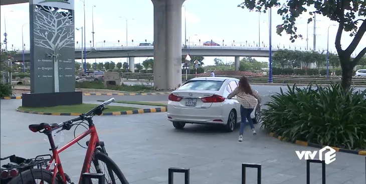 Đánh cắp giấc mơ - Tập 46: Không thể ngờ, cu Beo lại là người cứu cu Bin khỏi vụ bắt cóc? - Ảnh 3. Đánh cắp giấc mơ - Tập 46: Không thể ngờ, cu Beo lại là người cứu cu Bin khỏi vụ bắt cóc? - Ảnh 3.
