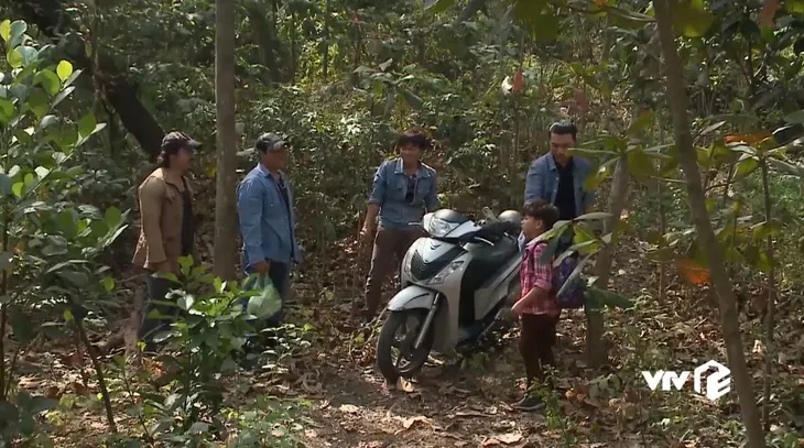 Đánh cắp giấc mơ - Tập 46: Không thể ngờ, cu Beo lại là người cứu cu Bin khỏi vụ bắt cóc? - Ảnh 15. Đánh cắp giấc mơ - Tập 46: Không thể ngờ, cu Beo lại là người cứu cu Bin khỏi vụ bắt cóc? - Ảnh 15.
