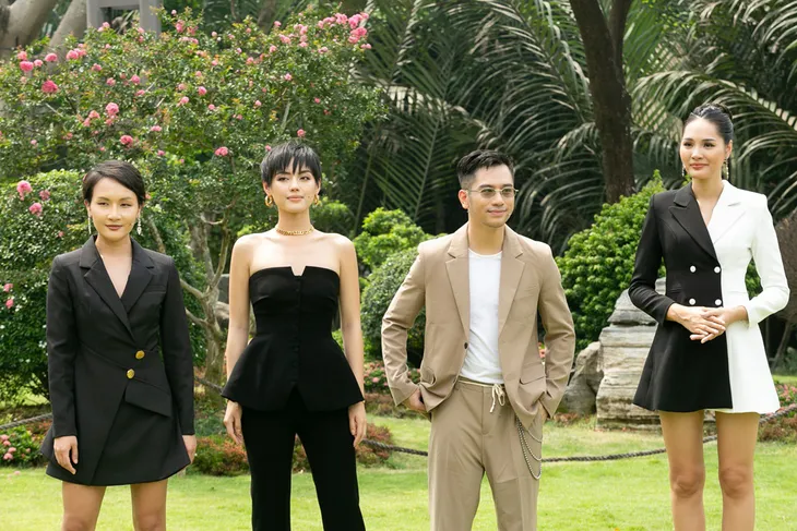 Sau nhiều tập bị chê tơi bời, Thúy Vân bất ngờ dẫn đầu tập 6 Tôi là Hoa hậu Hoàn vũ Việt Nam 2019” - Ảnh 4. Sau nhiều tập bị chê tơi bời, Thúy Vân bất ngờ dẫn đầu tập 6 Tôi là Hoa hậu Hoàn vũ Việt Nam 2019” - Ảnh 4.