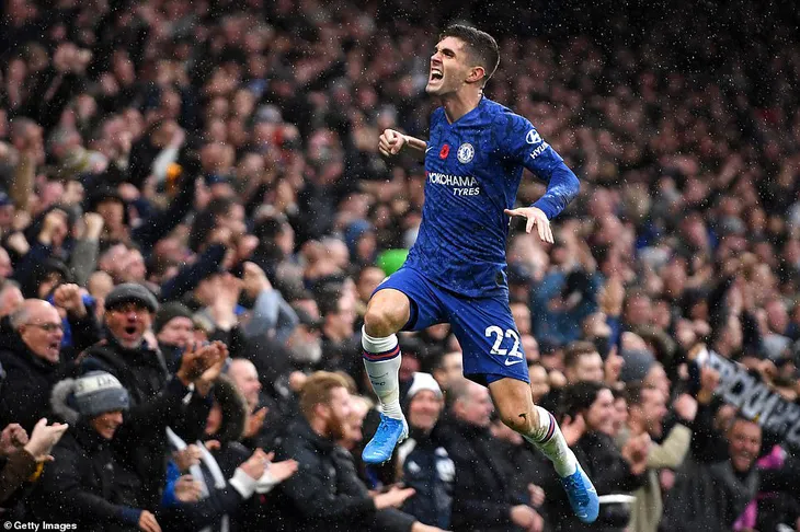 Chelsea 2-0 Crystal Palace: The Blues tạm chiếm ngôi nhì bảng - Ảnh 3. Chelsea 2-0 Crystal Palace: The Blues tạm chiếm ngôi nhì bảng - Ảnh 3.