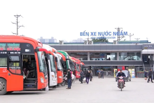 Sở Giao thông Hà Nội kiến nghị giải pháp hỗ trợ ngành vận tải hành khách - Ảnh 1. Sở Giao thông Hà Nội kiến nghị giải pháp hỗ trợ ngành vận tải hành khách - Ảnh 1.