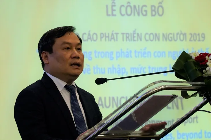 Việt Nam đạt được nhiều tiến bộ trong phát triển con người với mức độ bất bình đẳng tăng chậm - Ảnh 2.