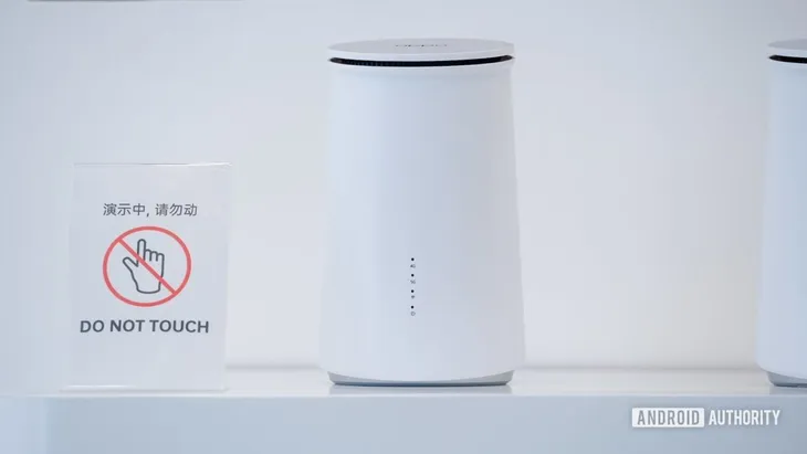 Oppo trình diễn kính AR, camera ẩn dưới màn hình và sắp ra mắt smartwatch - Ảnh 2. Oppo trình diễn kính AR, camera ẩn dưới màn hình và sắp ra mắt smartwatch - Ảnh 2.