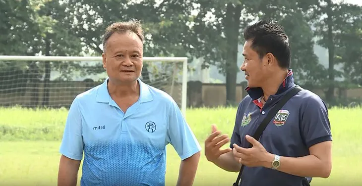 Cầu thủ nhí 2019 được gặp huấn luyện viên từng chỉ dạy cho Quang Hải - Ảnh 1. Cầu thủ nhí 2019 được gặp huấn luyện viên từng chỉ dạy cho Quang Hải - Ảnh 1.