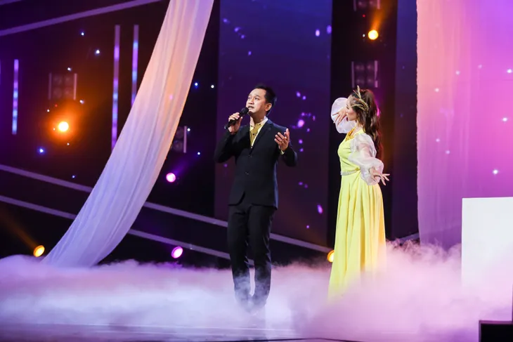 Mang bản hit từng sáng tác cho Đàm Vĩnh Hưng, bác sĩ Minh Đức khiến khán giả lụi tim - Ảnh 3. Mang bản hit từng sáng tác cho Đàm Vĩnh Hưng, bác sĩ Minh Đức khiến khán giả lụi tim - Ảnh 3.