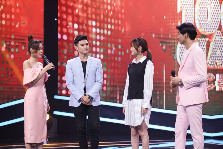 Lâm Vinh Hải dạy Tim, Sam, Nhung Gumiho nhảy bản hit Truyền thái y của Ngô Kiến Huy - Ảnh 3. Lâm Vinh Hải dạy Tim, Sam, Nhung Gumiho nhảy bản hit Truyền thái y của Ngô Kiến Huy - Ảnh 3.