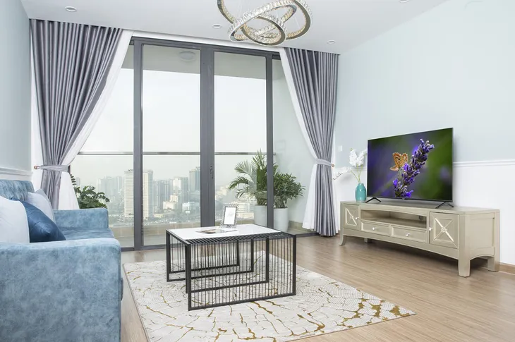 Vingroup công bố 5 mẫu tivi thông minh đầu tiên - Ảnh 1. Vingroup công bố 5 mẫu tivi thông minh đầu tiên - Ảnh 1.