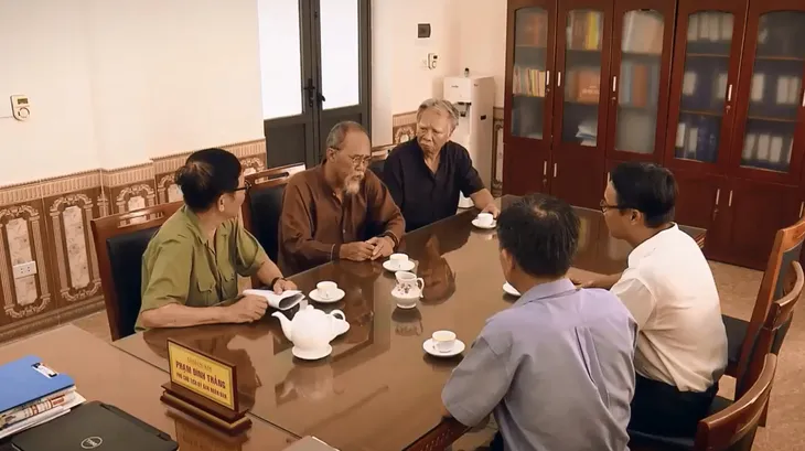 Sinh tử - Tập 30: Thanh tra đất đai xong, dân Giang Kim vẫn kiện cáo tiếp - Ảnh 1. Sinh tử - Tập 30: Thanh tra đất đai xong, dân Giang Kim vẫn kiện cáo tiếp - Ảnh 1.