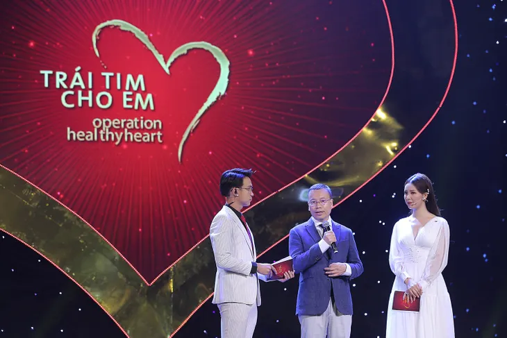 Những khoảnh khắc khó quên của Gala Trái tim cho em 2019 - Ảnh 8. Những khoảnh khắc khó quên của Gala Trái tim cho em 2019 - Ảnh 8.