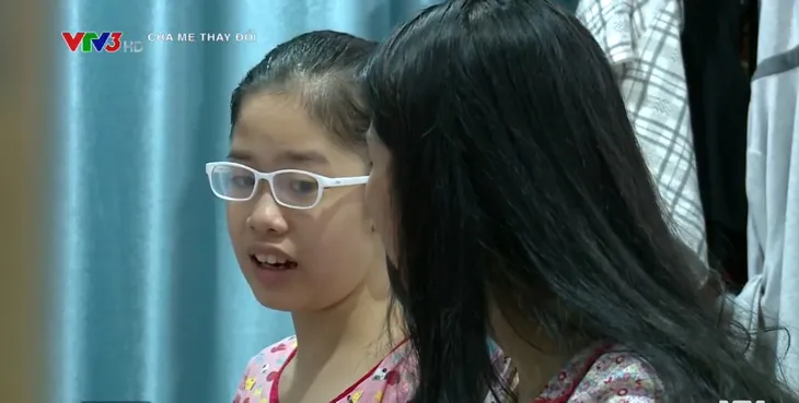 Cha mẹ thay đổi tập 1 lọt đề cử VTV Awards 2020 - Ảnh 1. Cha mẹ thay đổi tập 1 lọt đề cử VTV Awards 2020 - Ảnh 1.