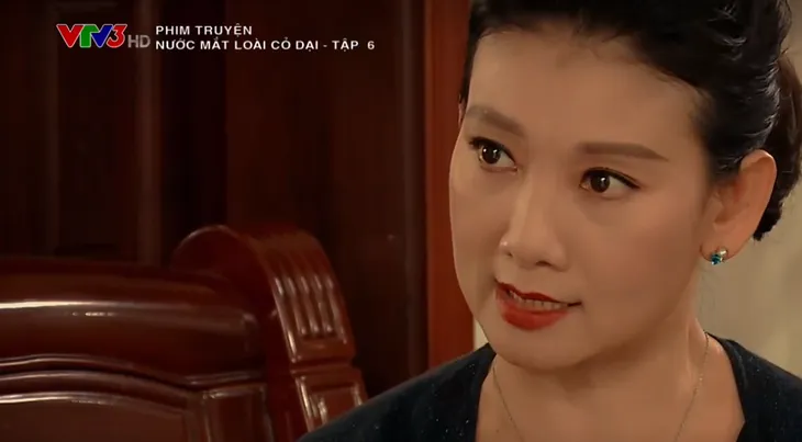 Nước mắt loài cỏ dại - Tập 6: Cuối cùng, bà Hai Đài cũng nhận ra Khang mới chính là người cháu có hiếu nhất - Ảnh 7. Nước mắt loài cỏ dại - Tập 6: Cuối cùng, bà Hai Đài cũng nhận ra Khang mới chính là người cháu có hiếu nhất - Ảnh 7.