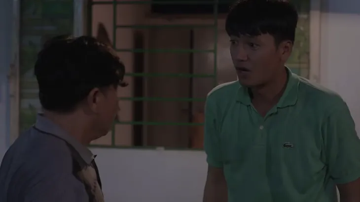 Tiệm ăn dì ghẻ - Tập 5: Bé Hương hoảng sợ tận mắt nhìn Minh đánh người - Ảnh 1. Tiệm ăn dì ghẻ - Tập 5: Bé Hương hoảng sợ tận mắt nhìn Minh đánh người - Ảnh 1.