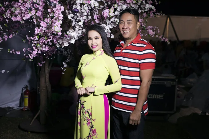 Vừa xuất viện, Cẩm Ly đội rét đi diễn Festival Hoa Đà Lạt 2019 - Ảnh 6. Vừa xuất viện, Cẩm Ly đội rét đi diễn Festival Hoa Đà Lạt 2019 - Ảnh 6.