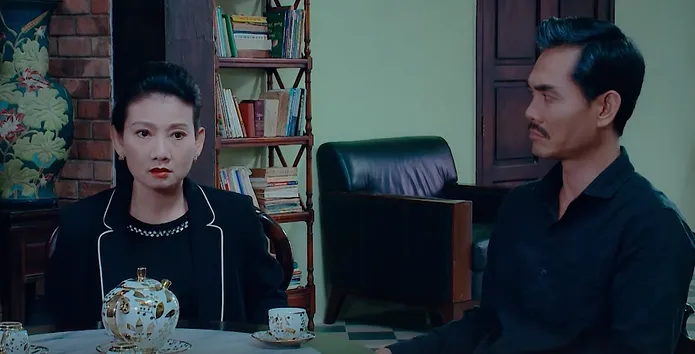 Nước mắt loài cỏ dại - Tập 12: Bà Hai Đài tiết lộ bí mật động trời trước khi chết - Ảnh 4. Nước mắt loài cỏ dại - Tập 12: Bà Hai Đài tiết lộ bí mật động trời trước khi chết - Ảnh 4.