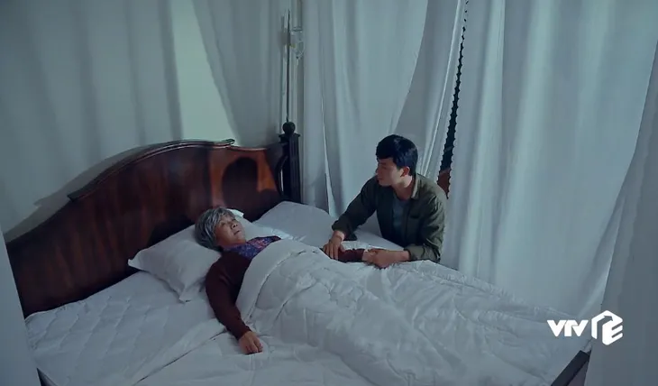 Nước mắt loài cỏ dại - Tập 11: Phút cuối đời, bà Hai Đài tiết lộ sự thật Khang không phải cháu ruột - Ảnh 6. Nước mắt loài cỏ dại - Tập 11: Phút cuối đời, bà Hai Đài tiết lộ sự thật Khang không phải cháu ruột - Ảnh 6.