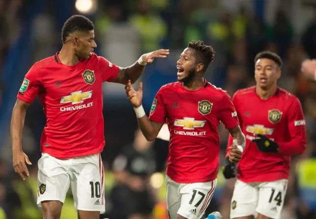 Lịch trực tiếp bóng đá hôm nay (22/12): Tottenham tiếp đón Chelsea, Man Utd làm khách tại Watford - Ảnh 1. Lịch trực tiếp bóng đá hôm nay (22/12): Tottenham tiếp đón Chelsea, Man Utd làm khách tại Watford - Ảnh 1.