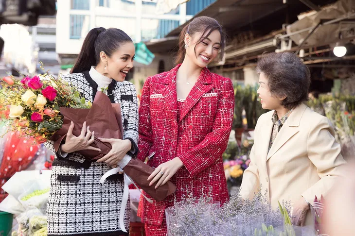 Hoa hậu Thế giới 2013 siêu dễ thương trong bộ ảnh khám phá Đà Lạt - Ảnh 12. Hoa hậu Thế giới 2013 siêu dễ thương trong bộ ảnh khám phá Đà Lạt - Ảnh 12.