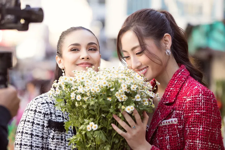 Hoa hậu Thế giới 2013 siêu dễ thương trong bộ ảnh khám phá Đà Lạt - Ảnh 4. Hoa hậu Thế giới 2013 siêu dễ thương trong bộ ảnh khám phá Đà Lạt - Ảnh 4.