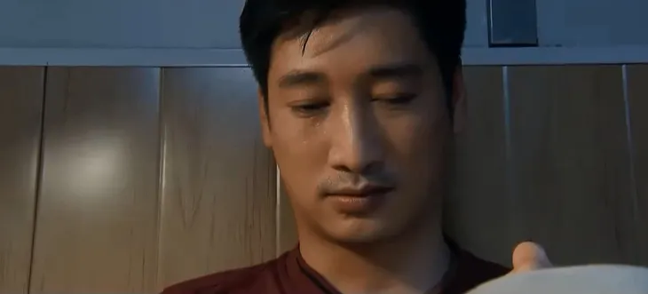 Hoa hồng trên ngực trái - Tập 42: Thái không còn nhiều thời gian nữa rồi... - Ảnh 10. Hoa hồng trên ngực trái - Tập 42: Thái không còn nhiều thời gian nữa rồi... - Ảnh 10.