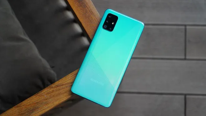 Có dưới 8 triệu đồng, nên mua smartphone gì để chơi Tết? - Ảnh 2. Có dưới 8 triệu đồng, nên mua smartphone gì để chơi Tết? - Ảnh 2.