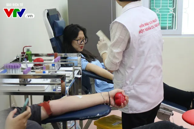 Người dân Hà Nội có thêm điểm hiến máu cố định ngoại viện - Ảnh 4. Người dân Hà Nội có thêm điểm hiến máu cố định ngoại viện - Ảnh 4.