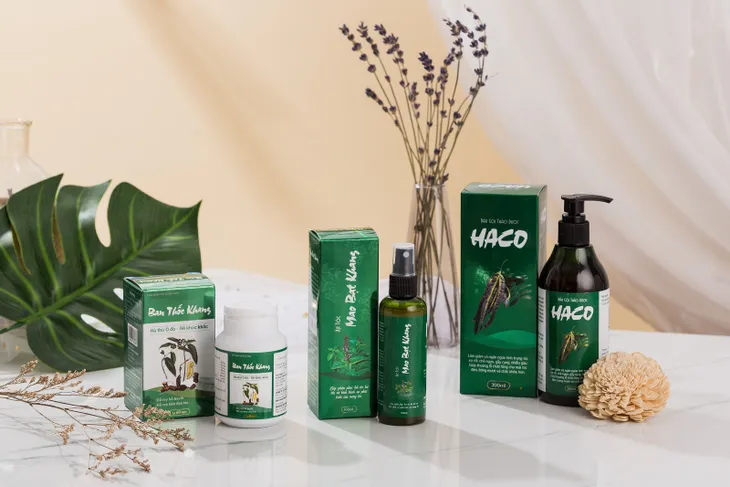 Vì sức khỏe người Việt : GS.TS Trương Việt Bình chia sẻ cách chống rụng tóc, bạc tóc sớm - Ảnh 3. Vì sức khỏe người Việt : GS.TS Trương Việt Bình chia sẻ cách chống rụng tóc, bạc tóc sớm - Ảnh 3.
