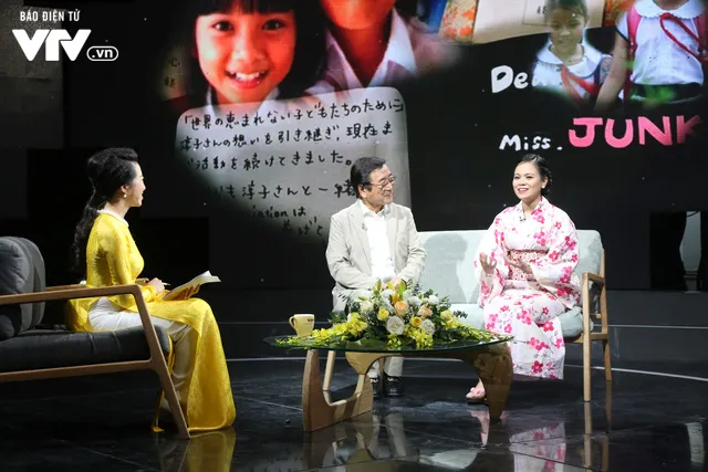 Gala Cuộc sống vẫn tươi đẹp 2019 – Nơi ấy có cha: Khi tình phụ tử vượt qua mọi thách thức - Ảnh 3. Gala Cuộc sống vẫn tươi đẹp 2019 – Nơi ấy có cha: Khi tình phụ tử vượt qua mọi thách thức - Ảnh 3.