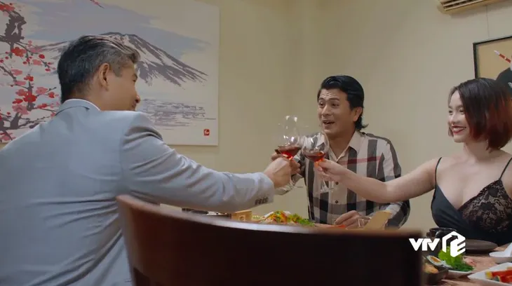 Tiệm ăn dì ghẻ: Sự thật cay đắng phía sau sự nổi tiếng của diễn viên Thiên Kim - Ảnh 3. Tiệm ăn dì ghẻ: Sự thật cay đắng phía sau sự nổi tiếng của diễn viên Thiên Kim - Ảnh 3.